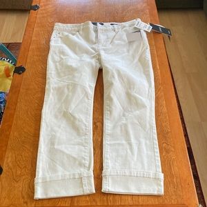 Jones New York Capris